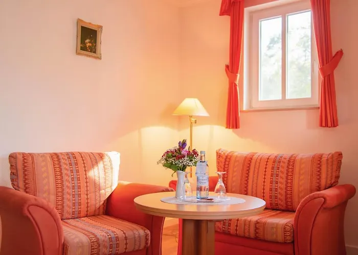 Hotel Duenenschloss 3*