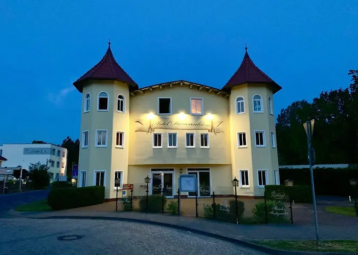 Duenenschloss מלון