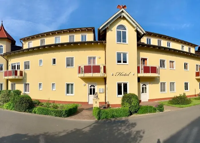 מלון Duenenschloss 3*